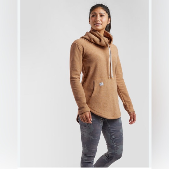 Deso Sweaters - Deso Tallac Pullover Turtleneck/Cowl neck Sweater